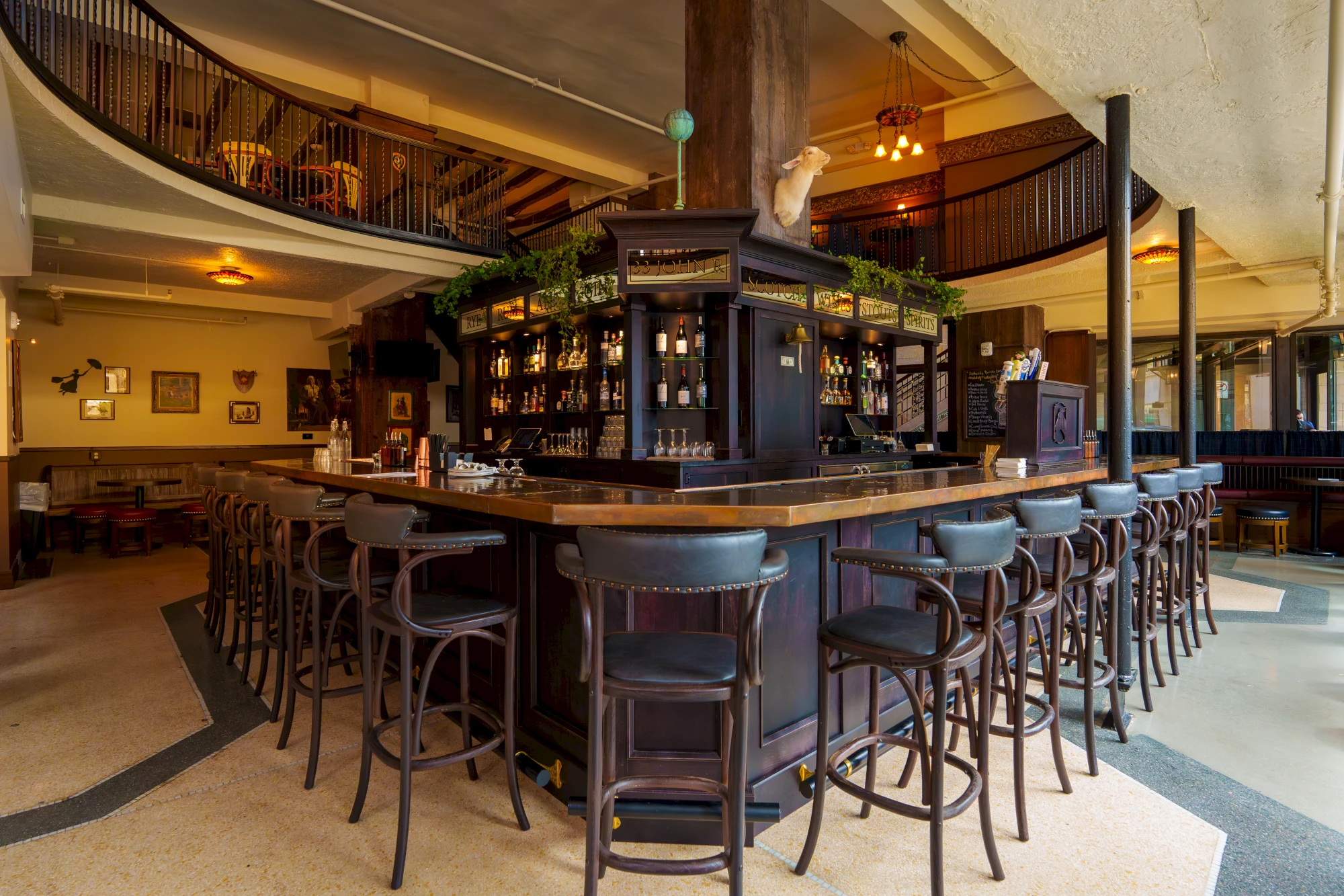 Bar photo 3